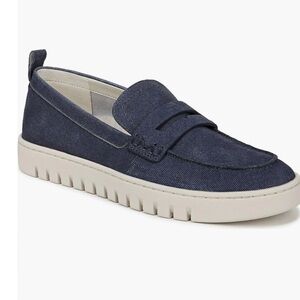 Vionic Uptown Hybrid Penny Loafer